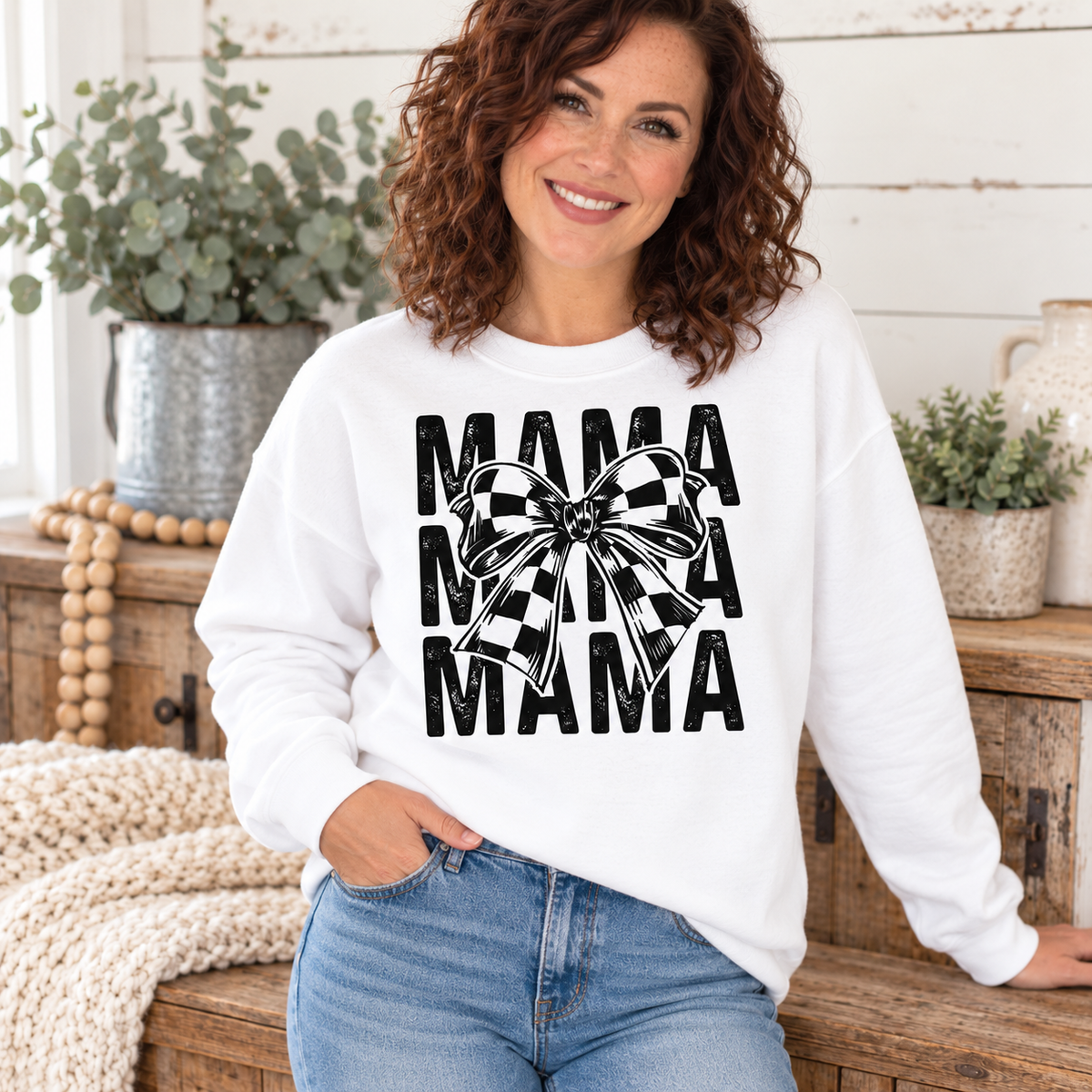 Mama Checkered Bow Sweatshirt | Cute Mom Graphic Crewneck